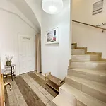 Dora Holiday House