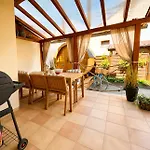 Dora Holiday House Keszthely