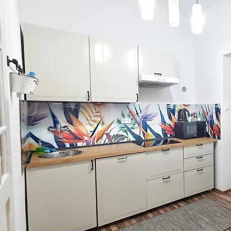 Appartement Dora House & -sauna & Relax By The