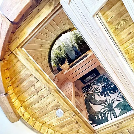 Dora House & -sauna & Relax By The * Keszthely