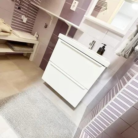 Dora Holiday House Апартаменты Кестхей