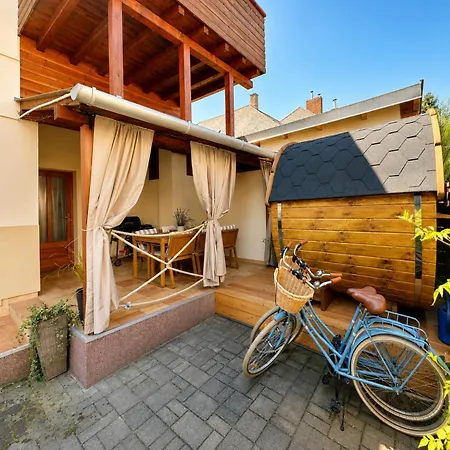 Appartamento Dora House & Keszthely