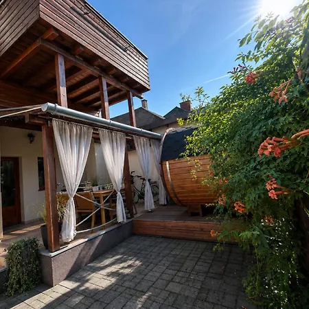 Dora House & -sauna & Relax By The