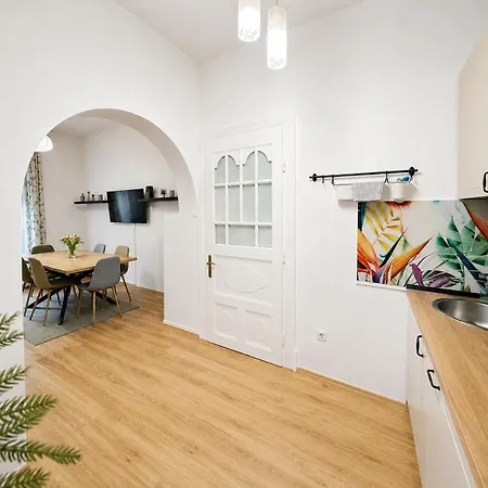 Lejlighed Dora House & -sauna & Relax By The Keszthely