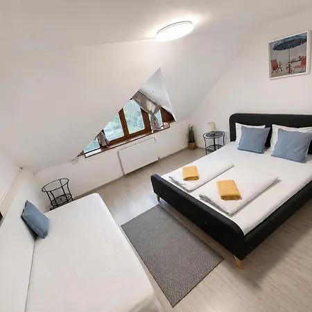 Dora House & -sauna & Relax By The * Keszthely