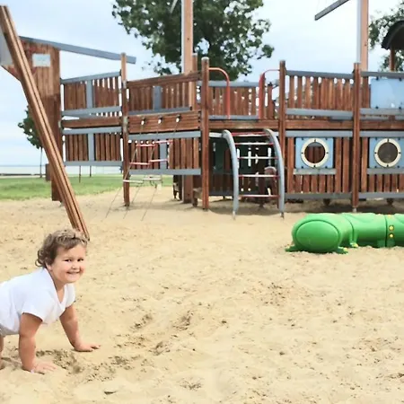 Apartment Dora Holiday House