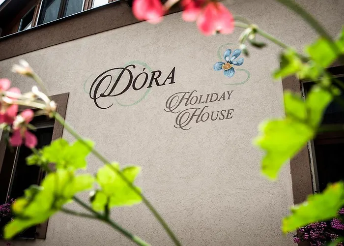 Dora House & Lejlighed *